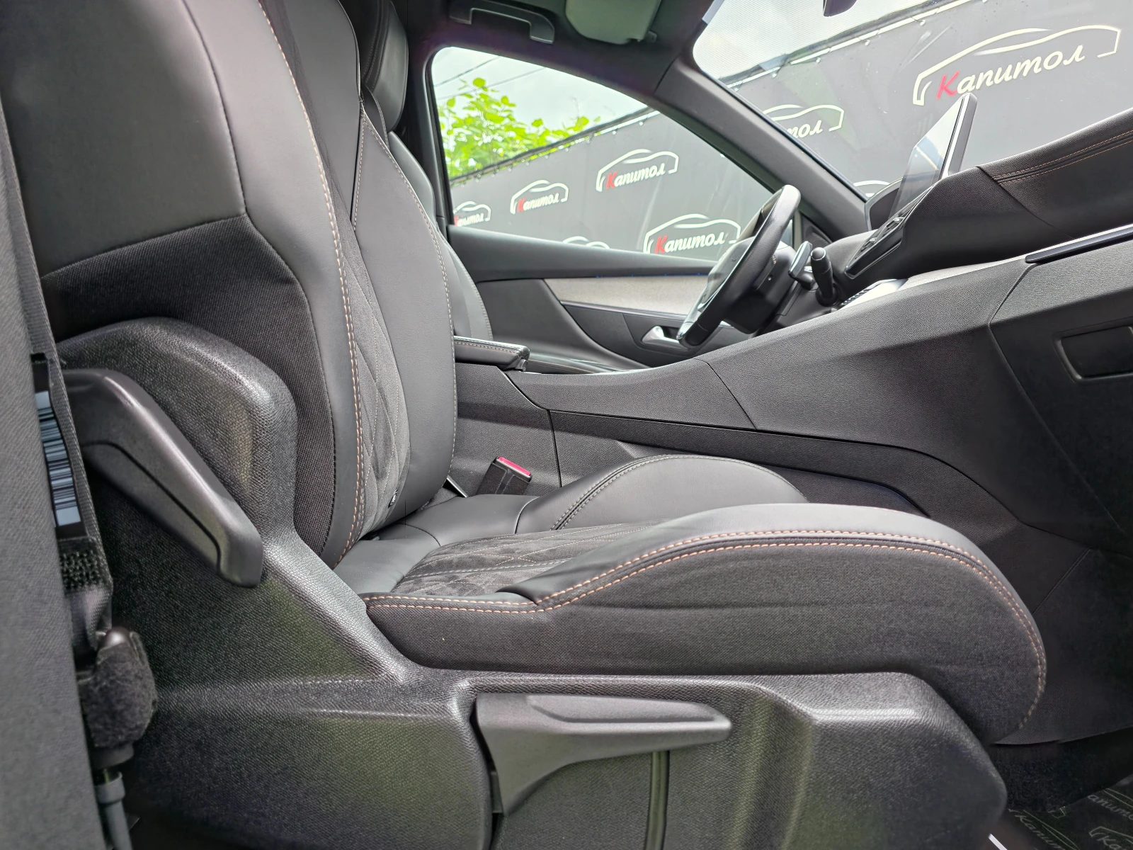 Peugeot 3008 2. 0 GT BlueHDi 181 S&S EAT6 - изображение 9