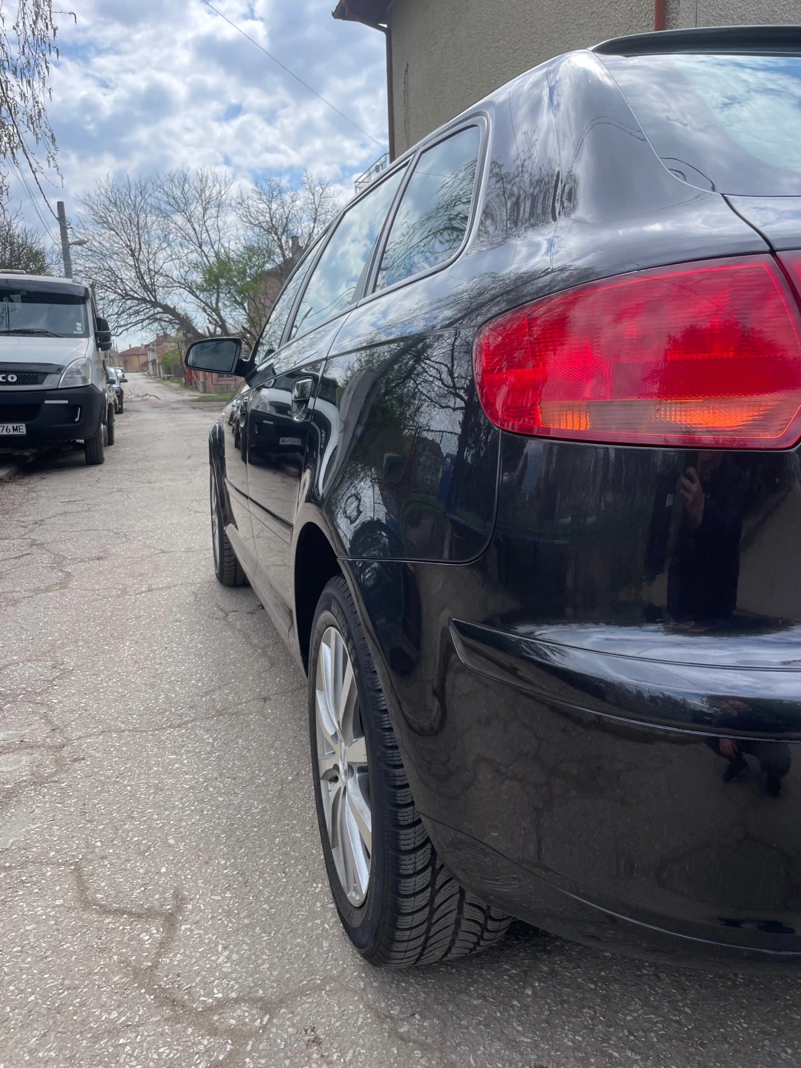 Audi A3 1.6i* 102kc* sportback - изображение 9