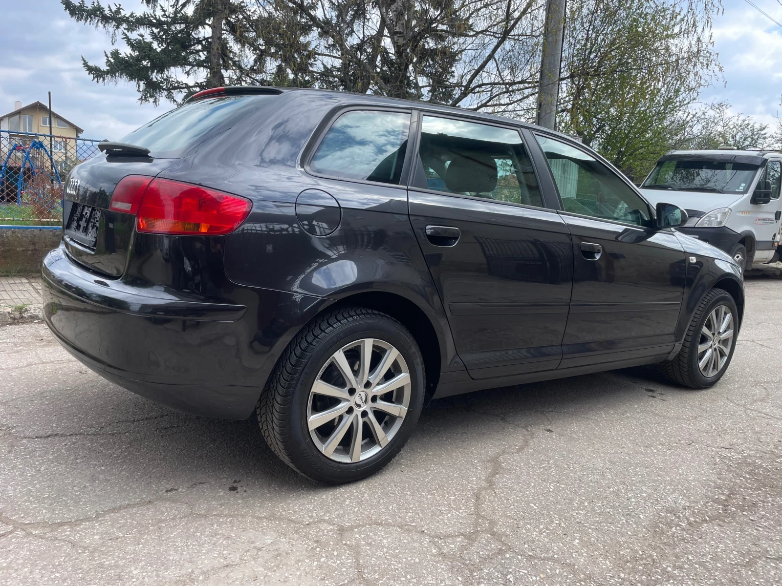 Audi A3 1.6i* 102kc* sportback - изображение 6