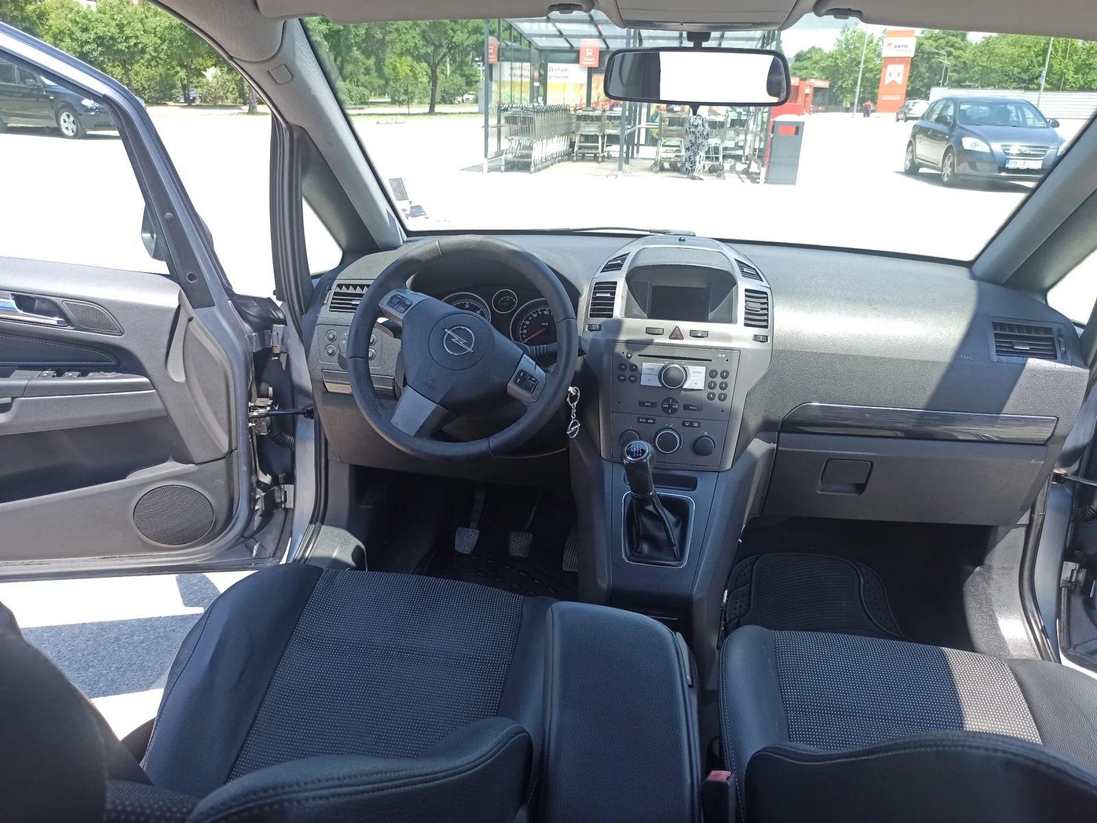 Opel Zafira B - изображение 6