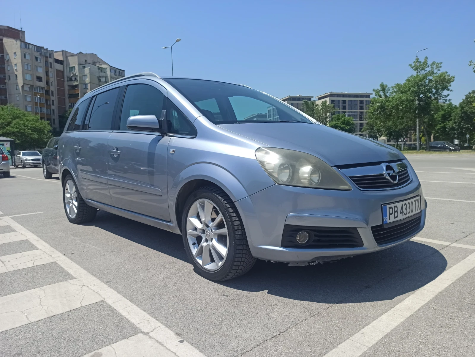 Opel Zafira B - изображение 2