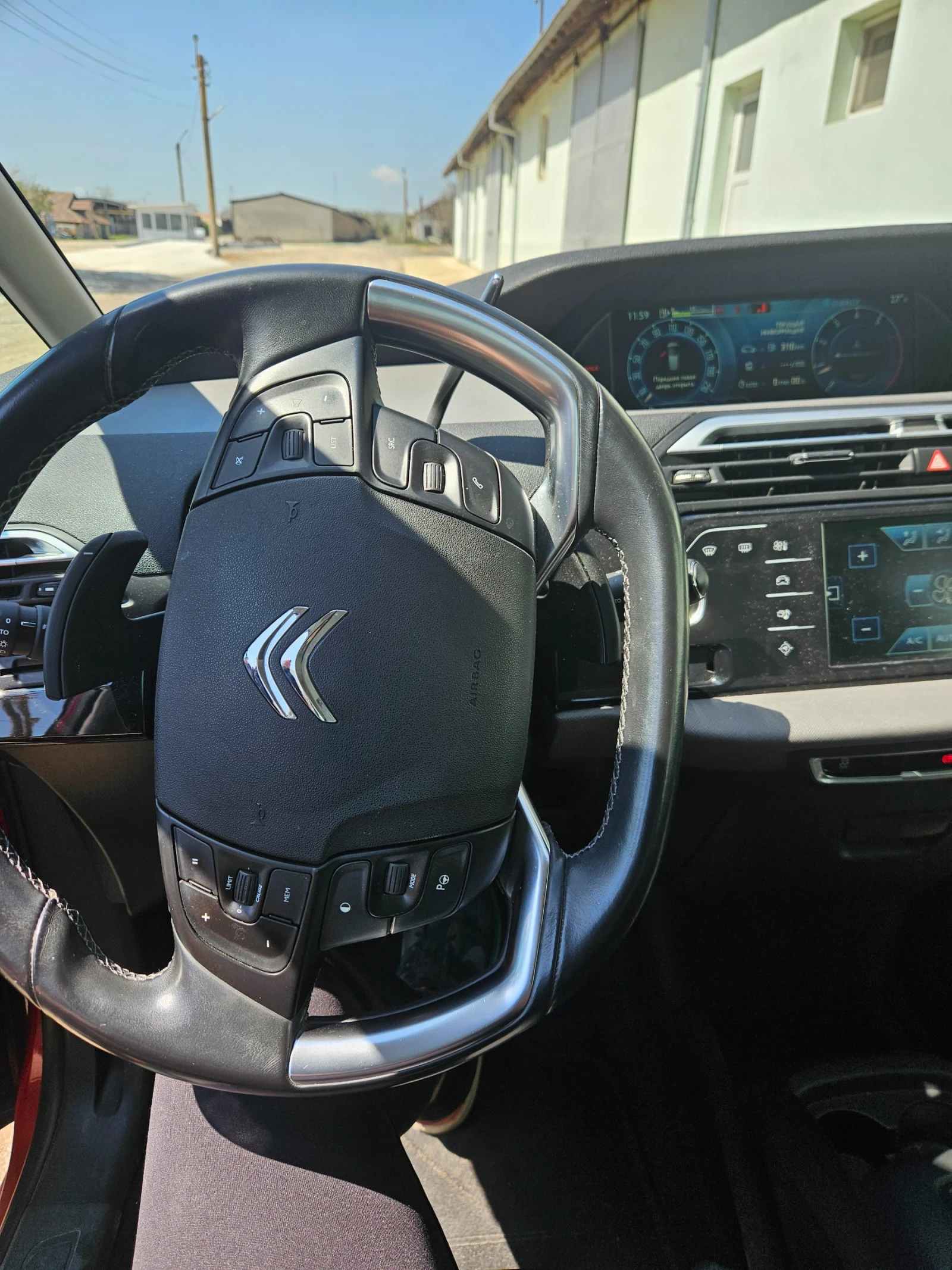 Citroen C4 Picasso 1.6 - изображение 8