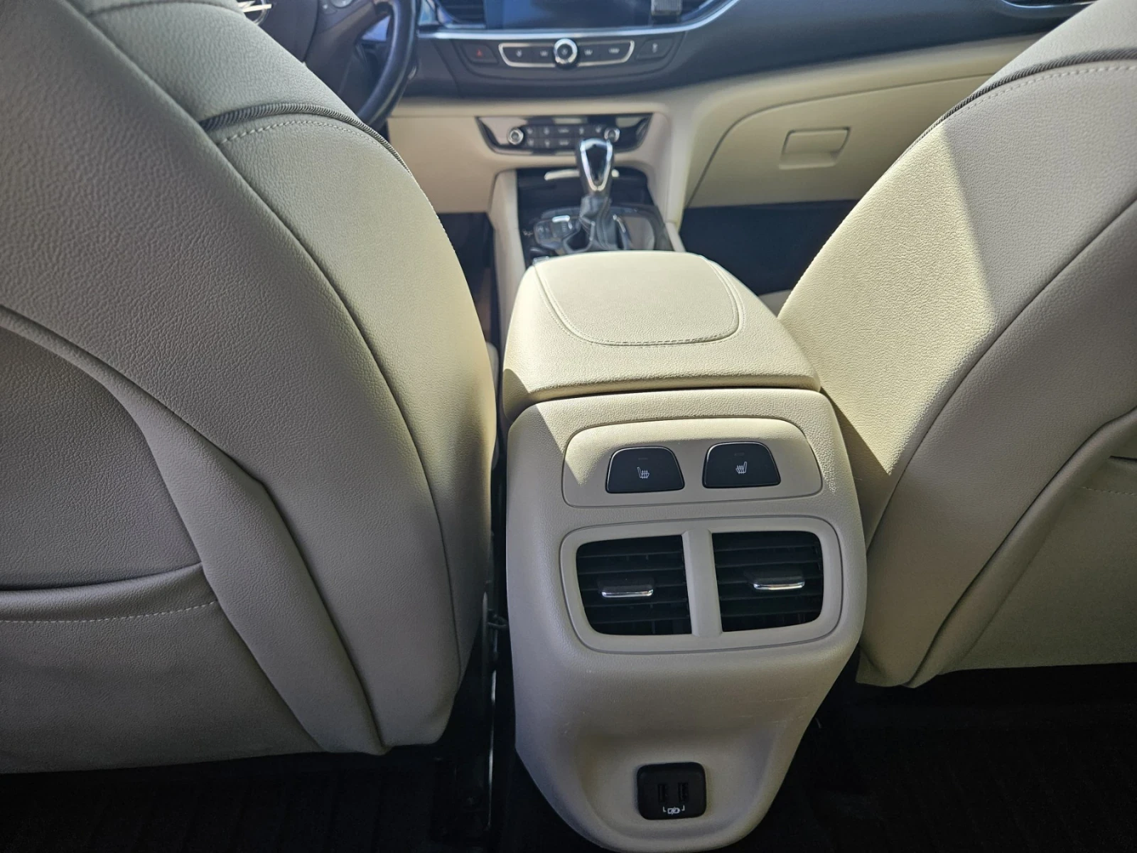 Opel Insignia  - изображение 3