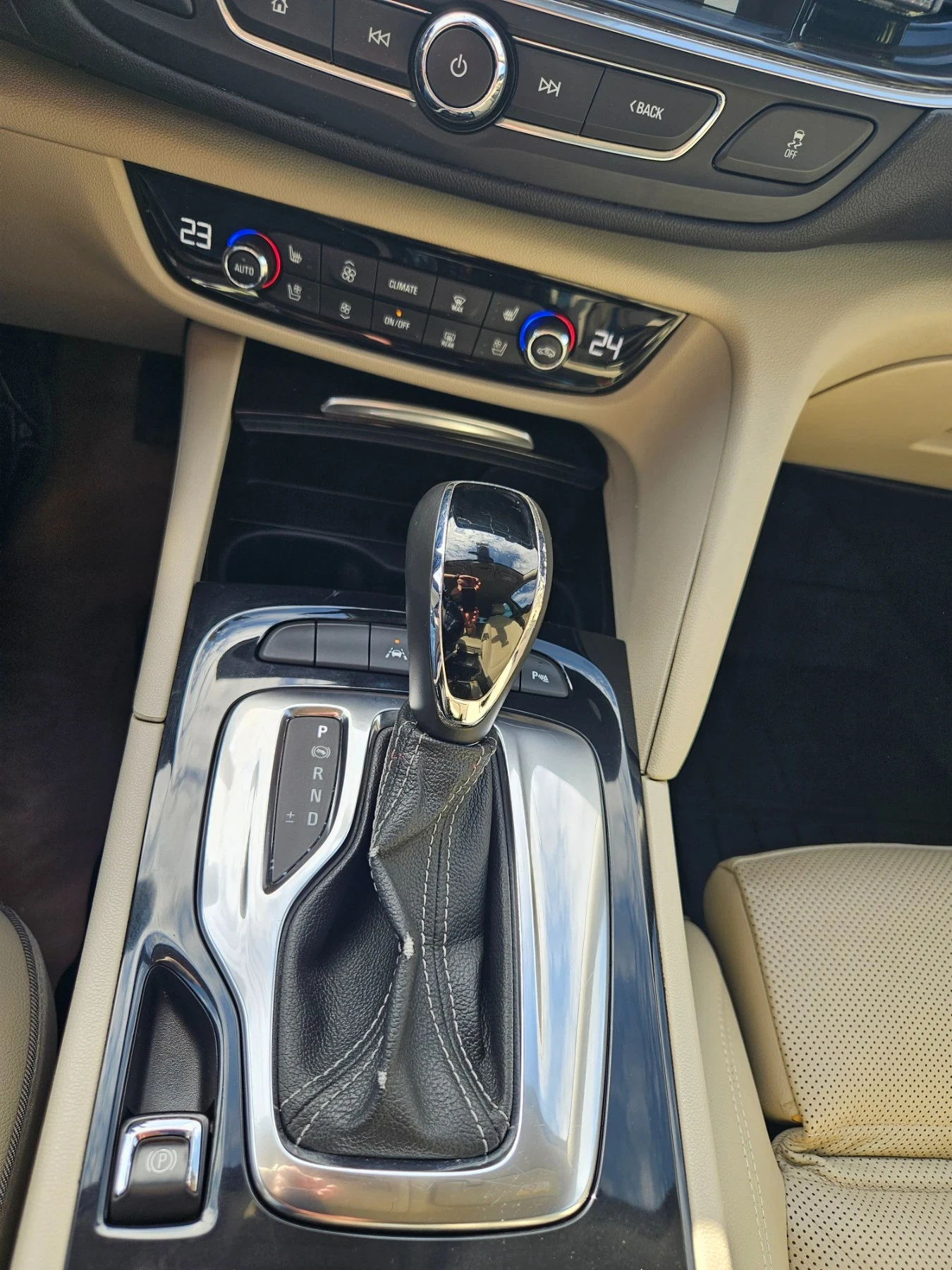 Opel Insignia  - изображение 2