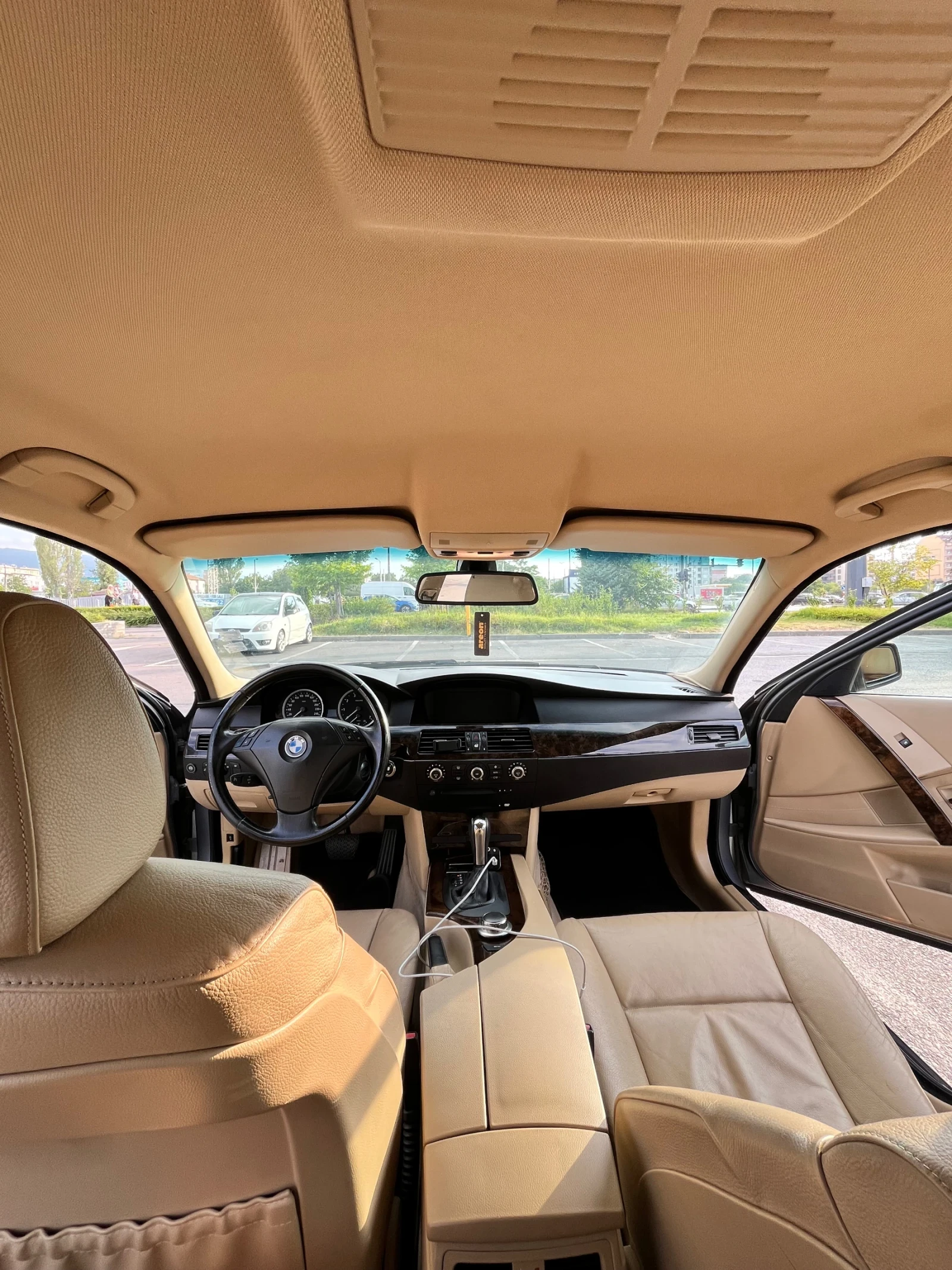 BMW 523  - изображение 5