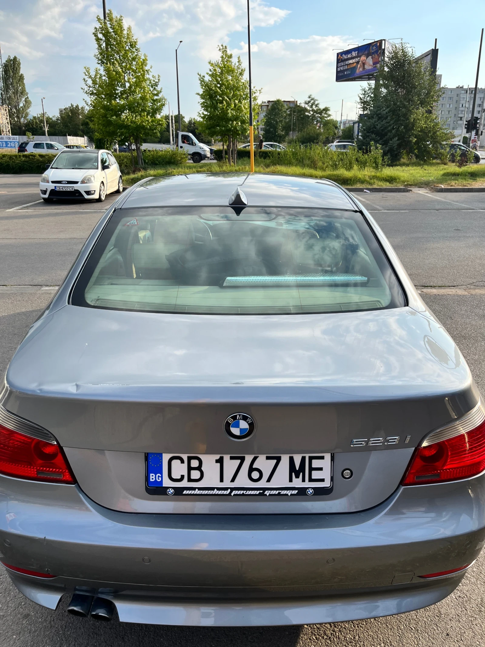 BMW 523  - изображение 2