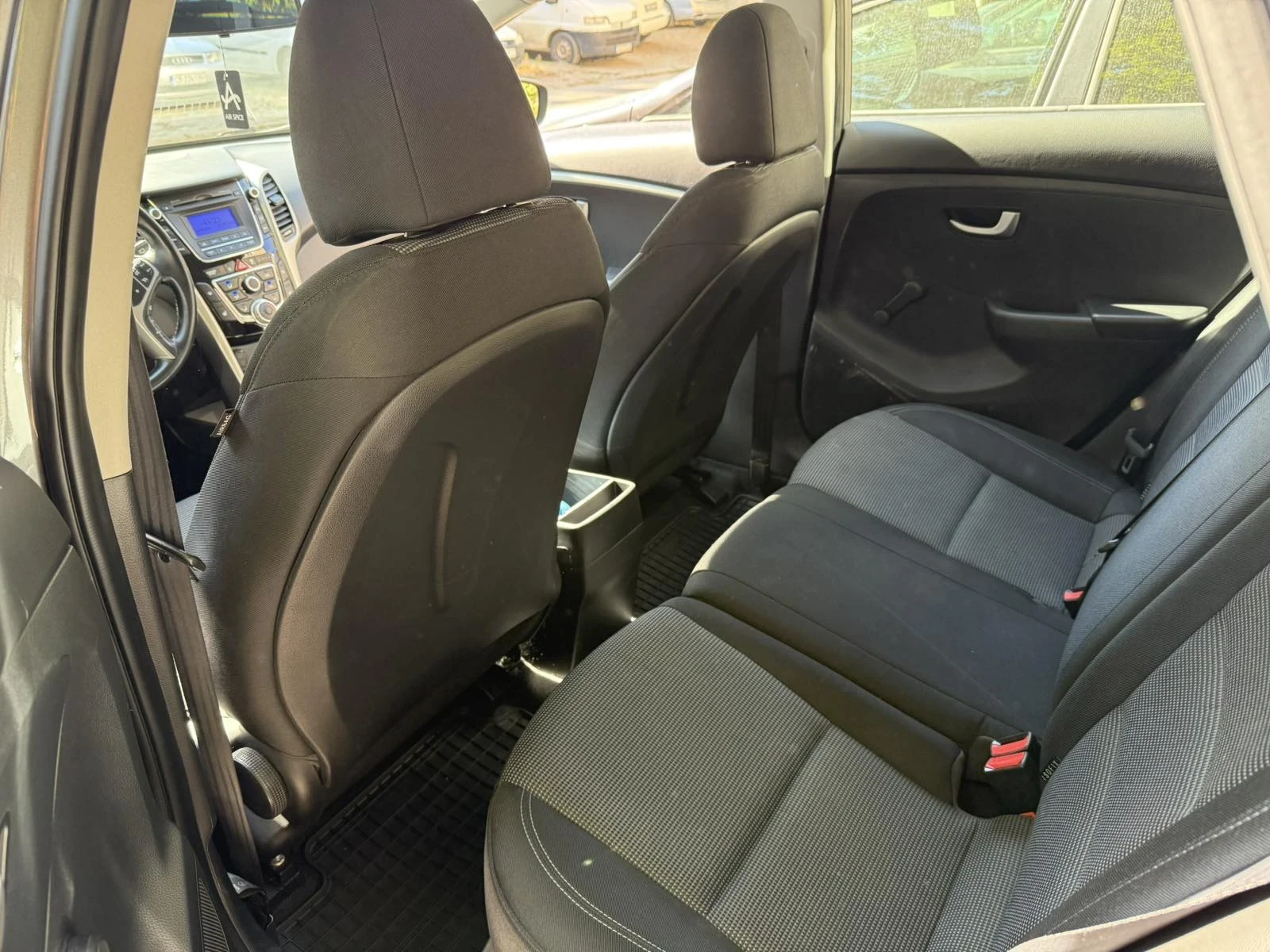 Hyundai I30 Хечбек - изображение 10