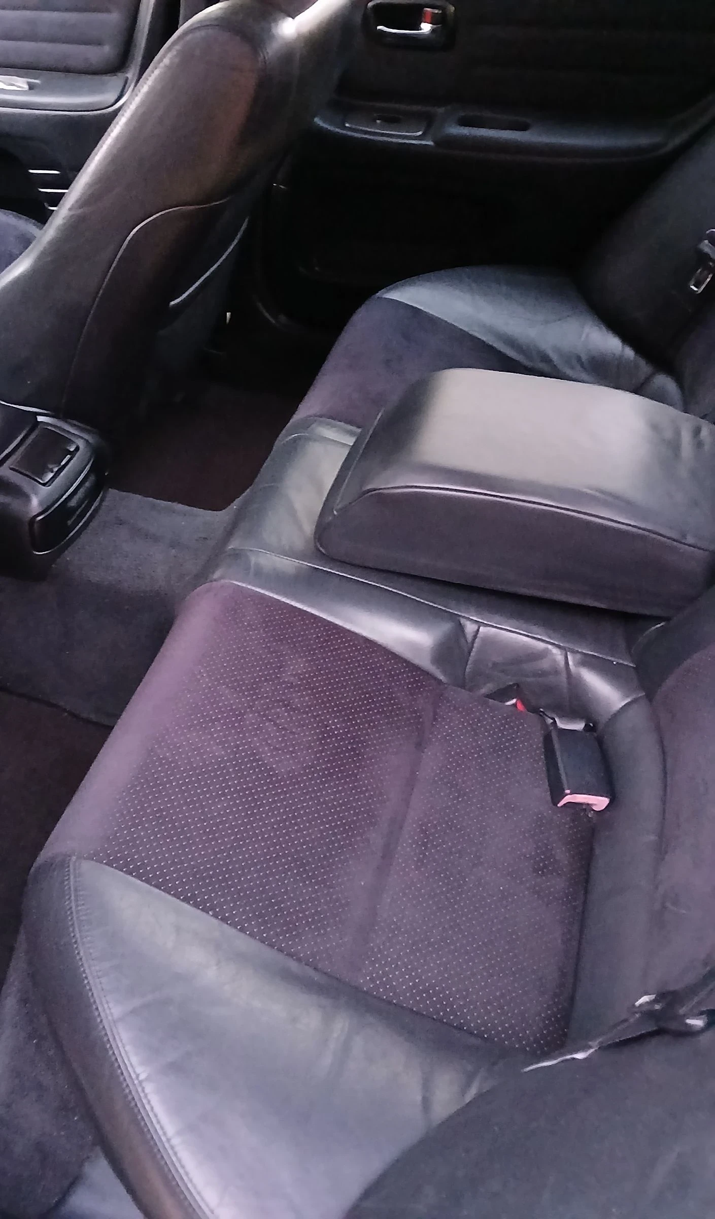 Lexus IS 200  - изображение 7