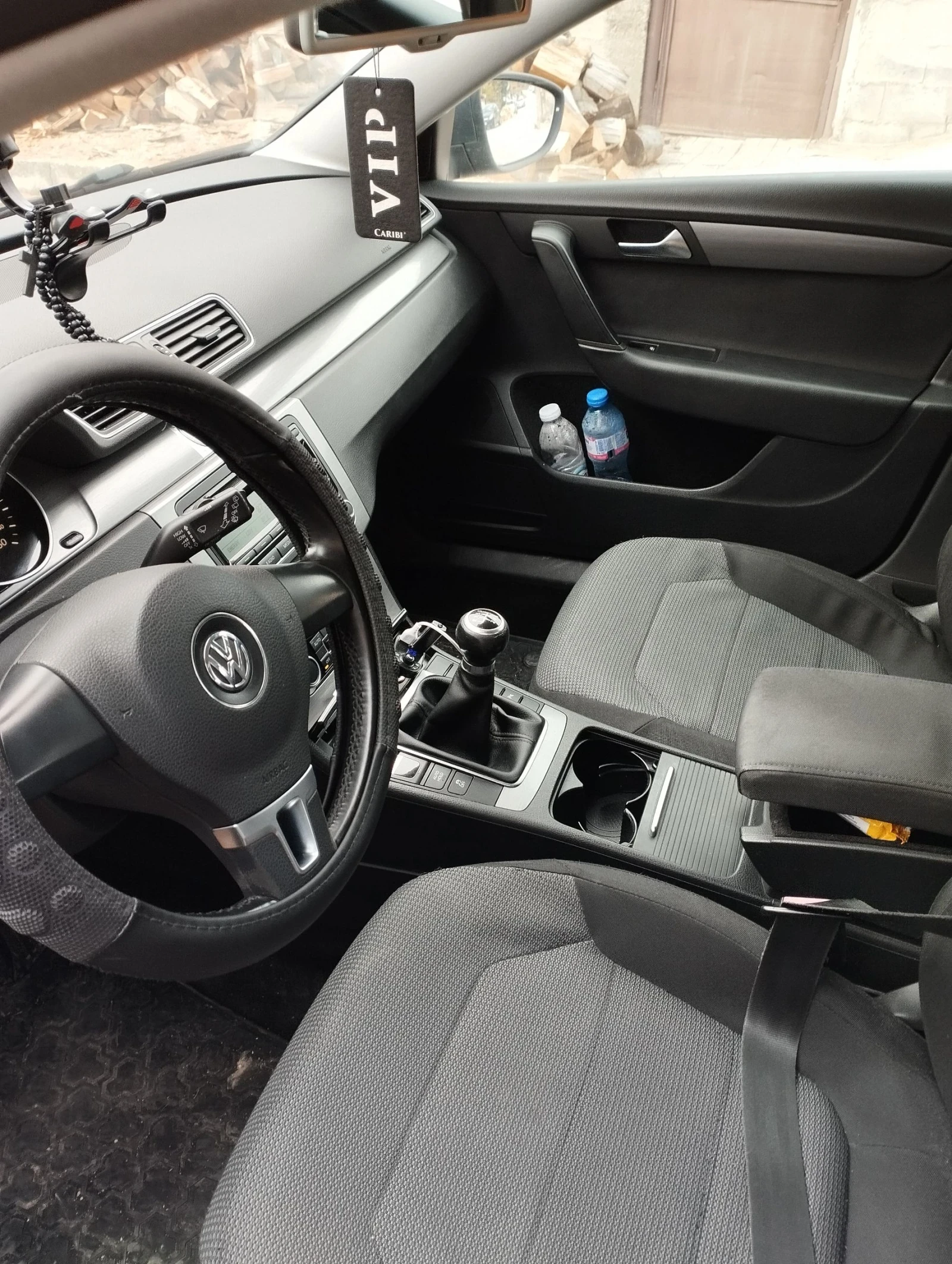 VW Passat 1.6tdi - изображение 10