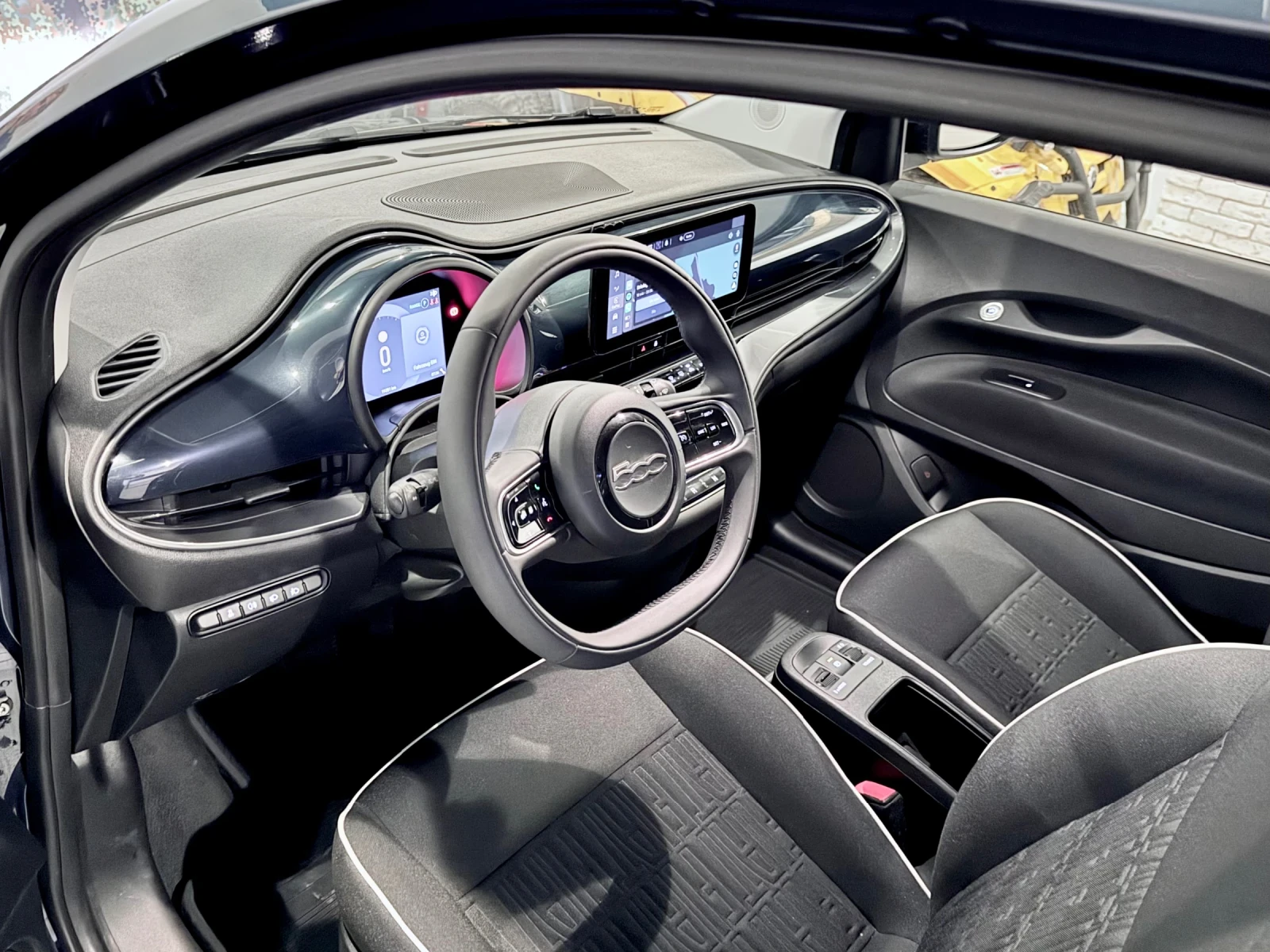 Fiat 500 42 KWh , 2023г , 19000км - изображение 9