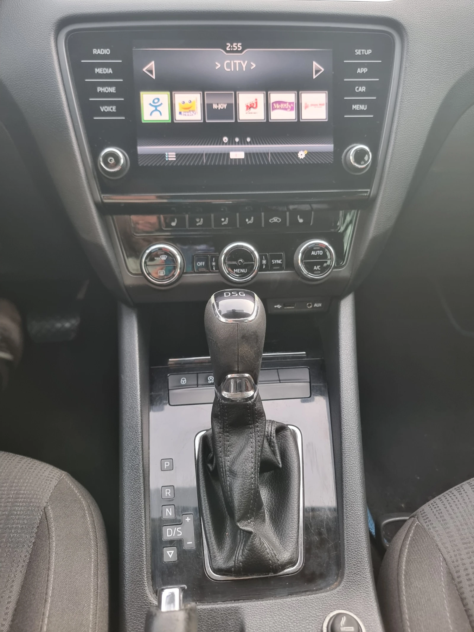 Skoda Octavia 2.0 TDI DSG6 - изображение 6