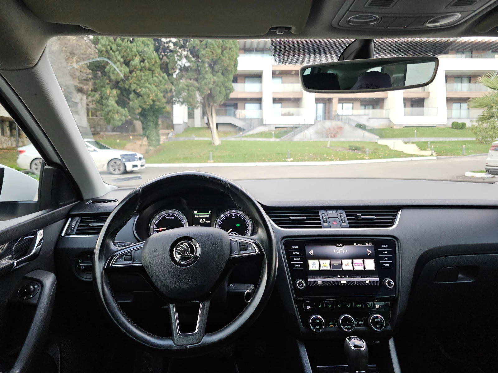 Skoda Octavia 2.0 TDI DSG6 - изображение 4