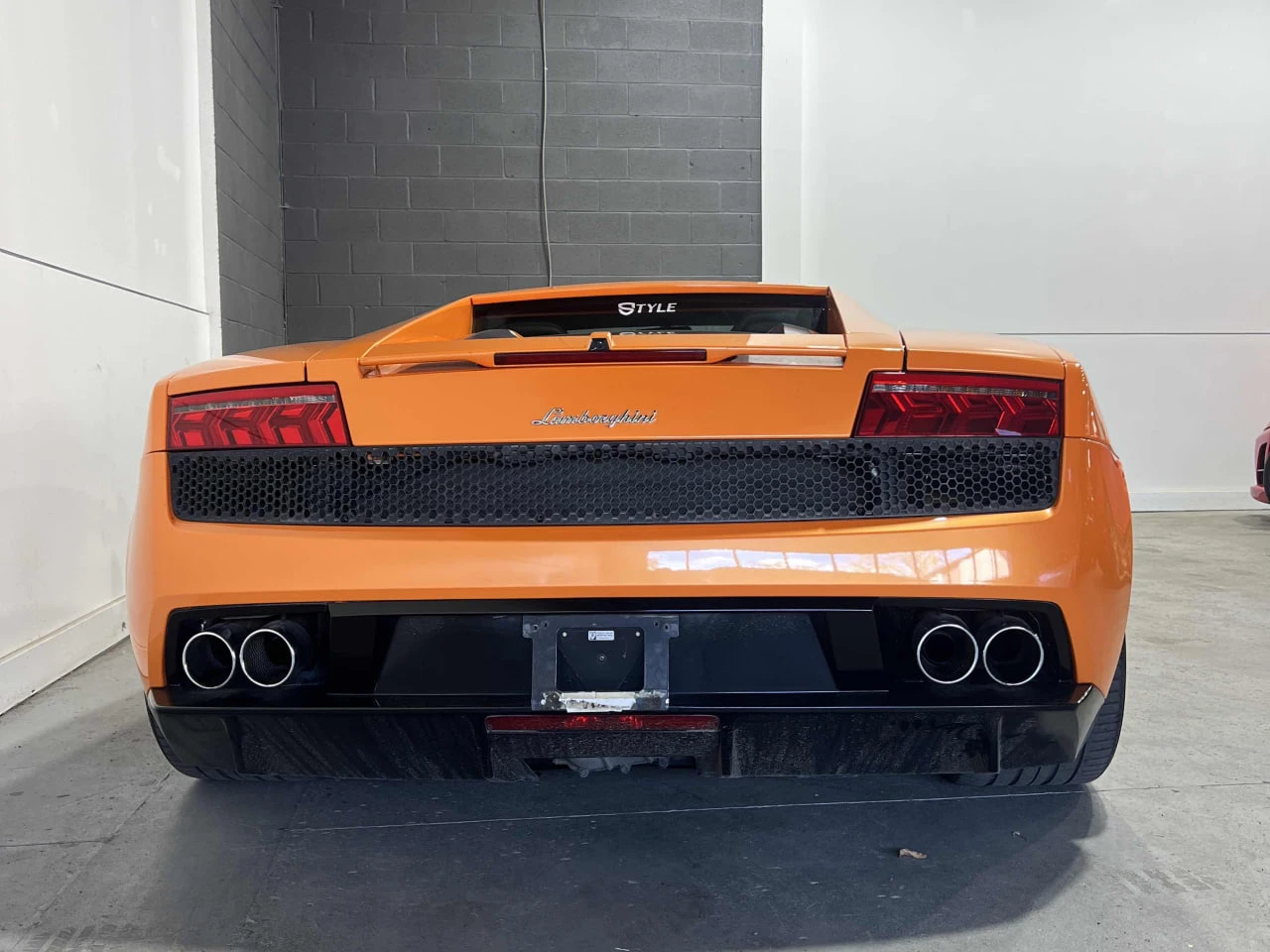 Lamborghini Gallardo CARFAX* АВТОФИНАНСИРАНЕ БЕЗ ПЪРВОНАЧАЛНА ВНОСКА - изображение 4