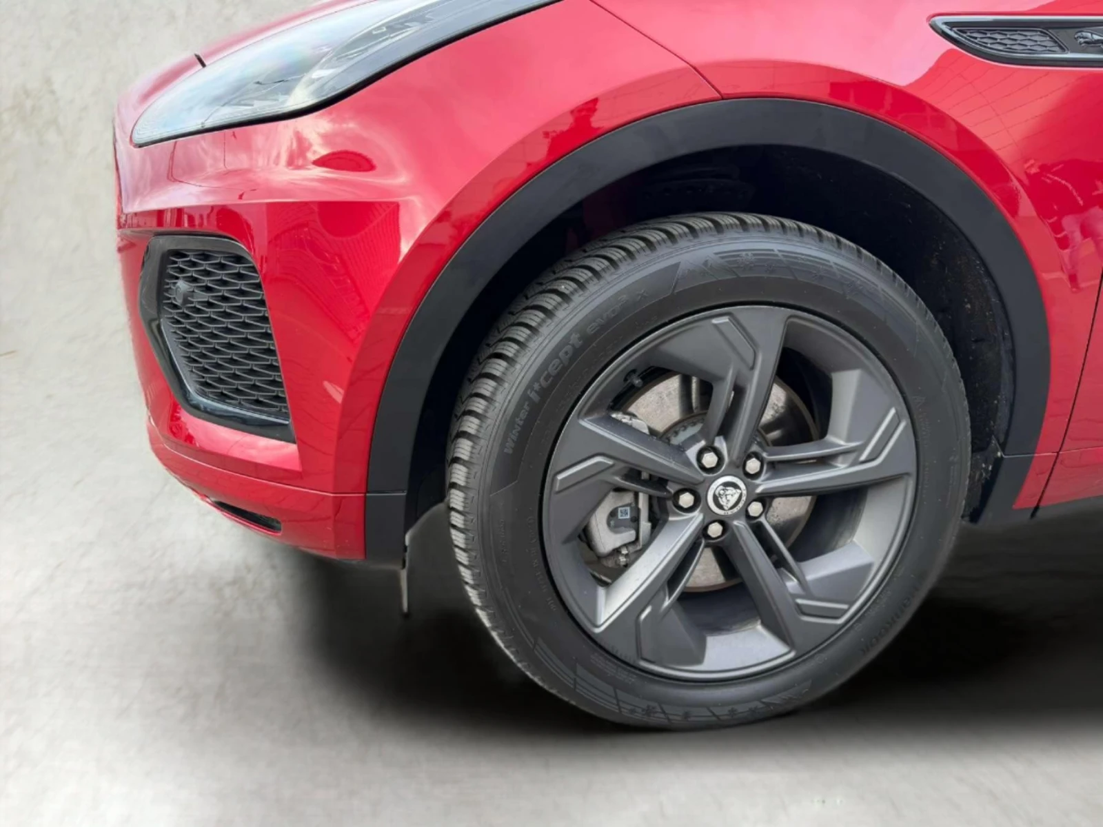 Jaguar E-pace PHEV | Mobile.bg � ����������� 10
