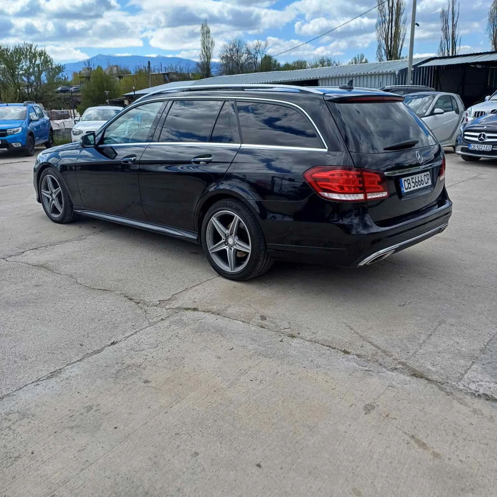 Mercedes-Benz E 350 9 G- tronicAMG, Key Go, ������ 360, ���� | Mobile.bg � ����������� 2