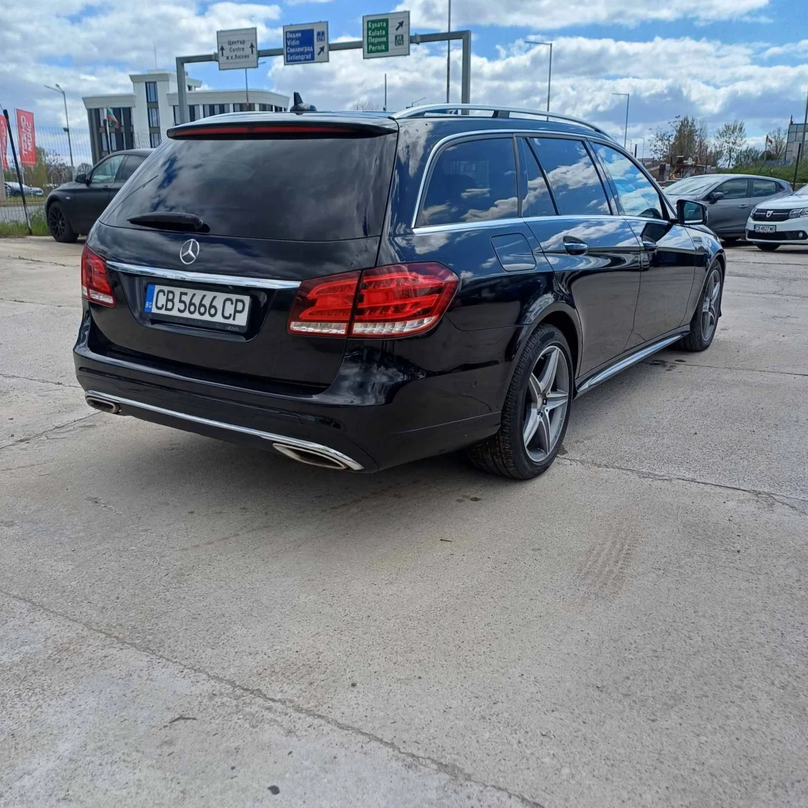 Mercedes-Benz E 350 9 G- tronicAMG, Key Go, ������ 360, ���� | Mobile.bg � ����������� 8