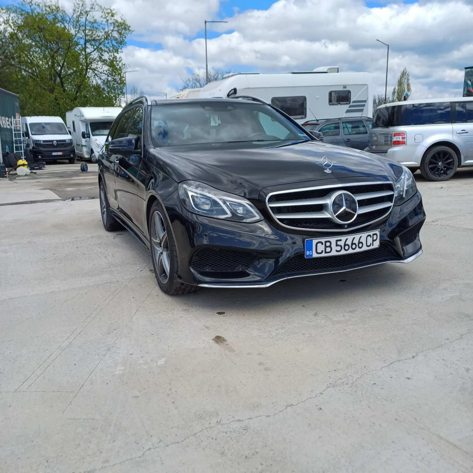 Mercedes-Benz E 350 9 G- tronicAMG, Key Go, камера 360, пано