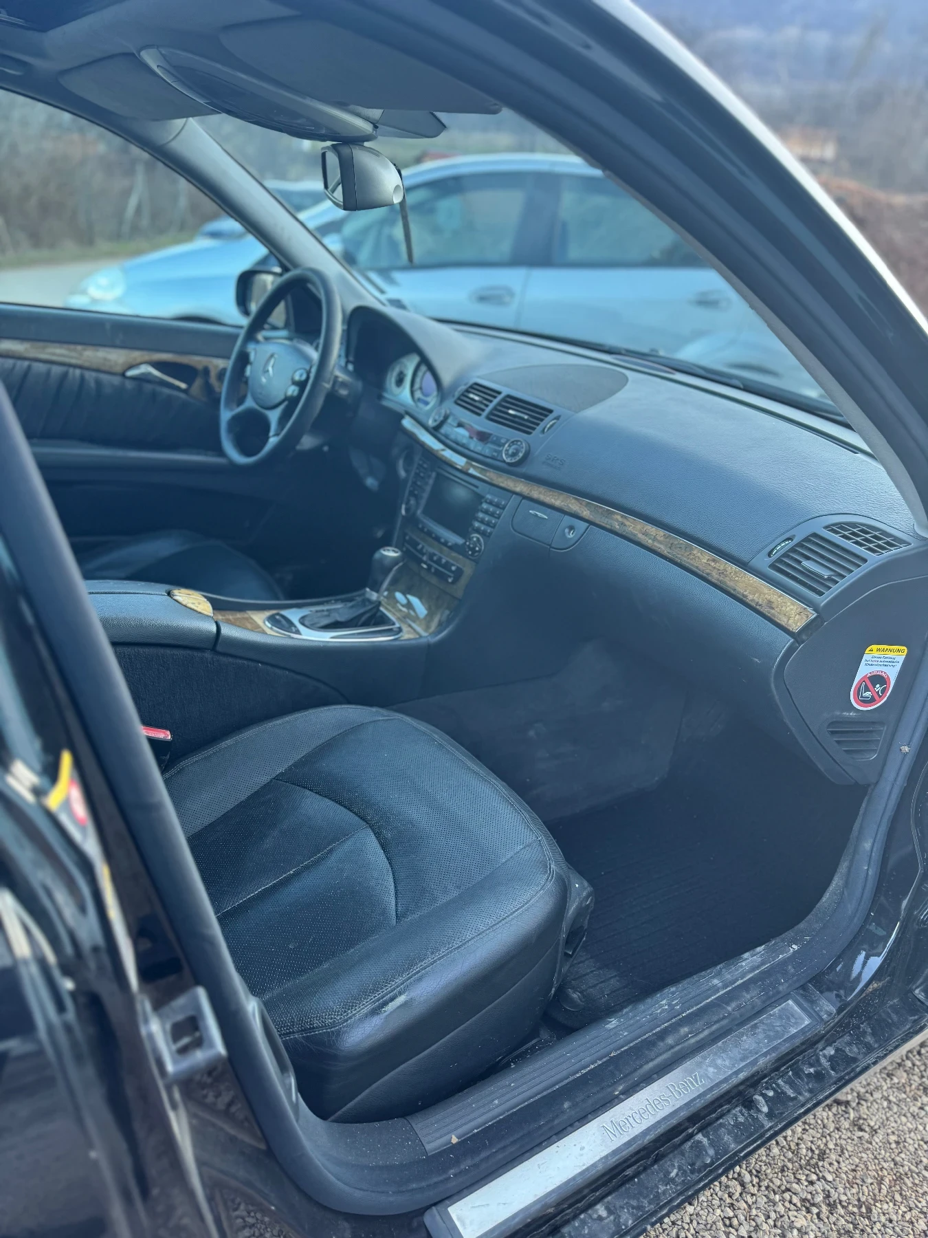 Mercedes-Benz E 350  - изображение 7