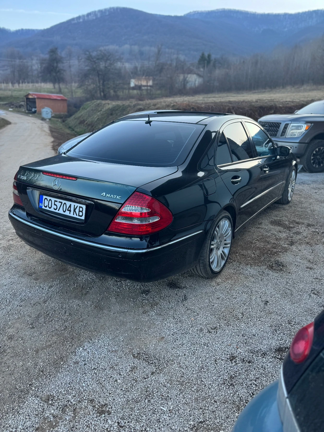 Mercedes-Benz E 350  - изображение 3