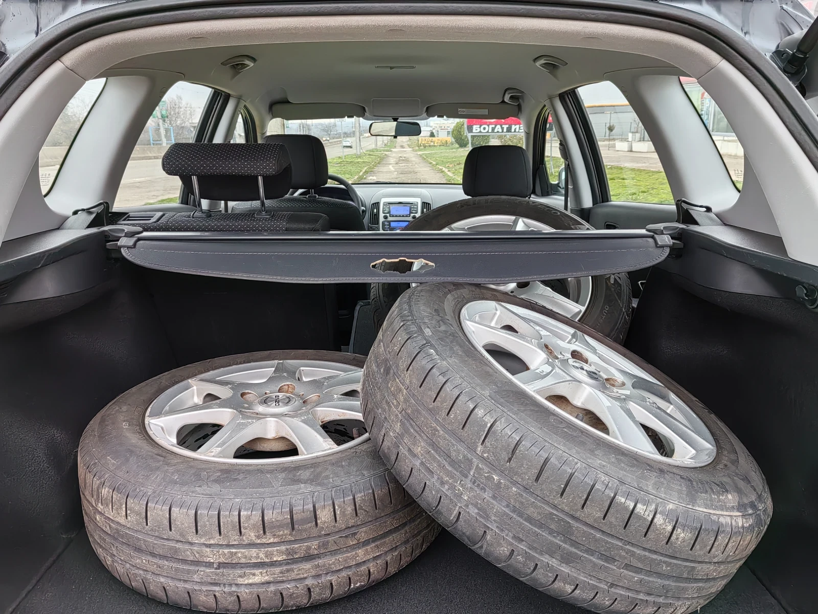 Hyundai I30 1.4i 105ps, снимка 13 - Автомобили и джипове - 53958828