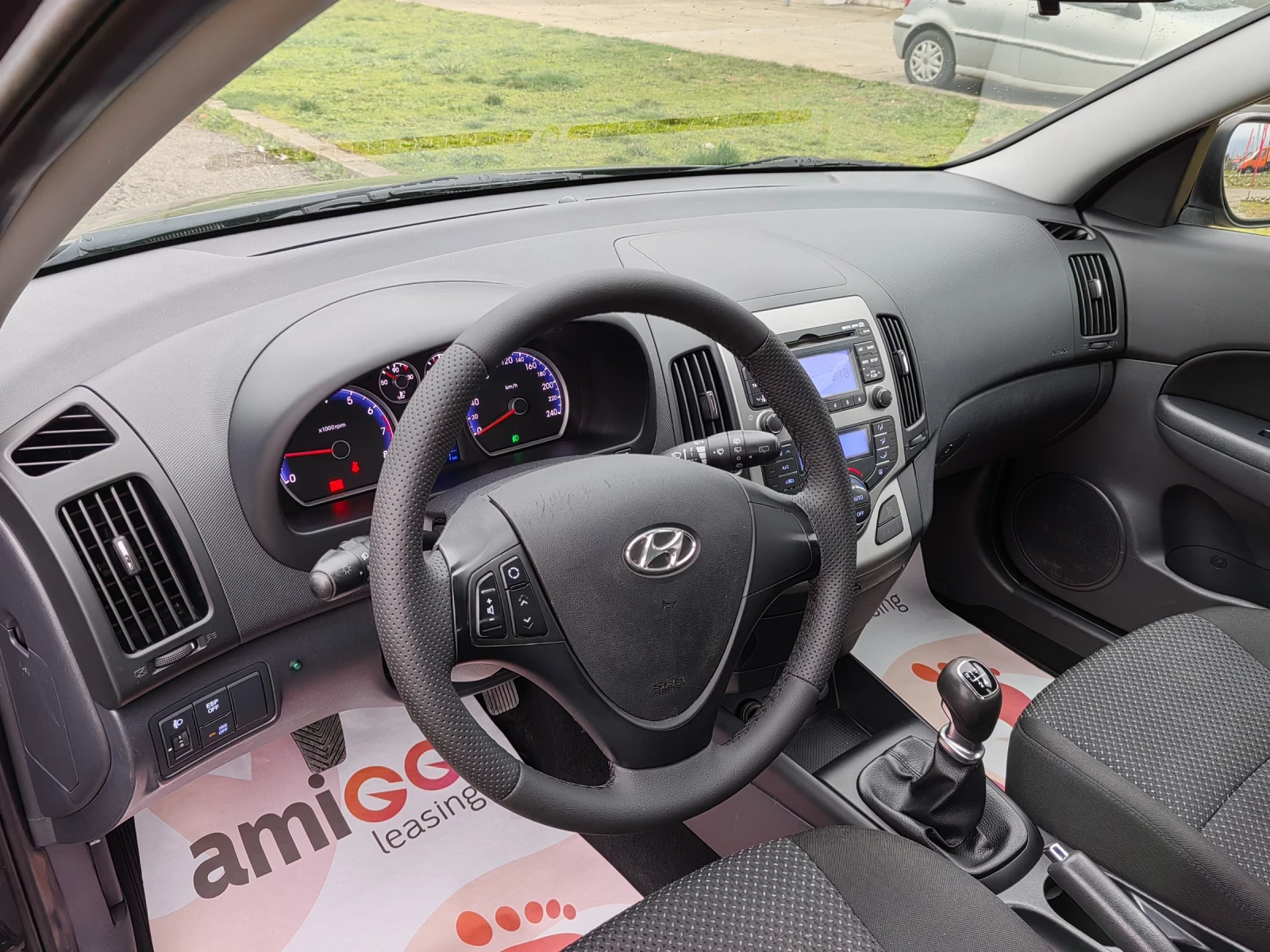 Hyundai I30 1.4i 105ps, снимка 16 - Автомобили и джипове - 53958828