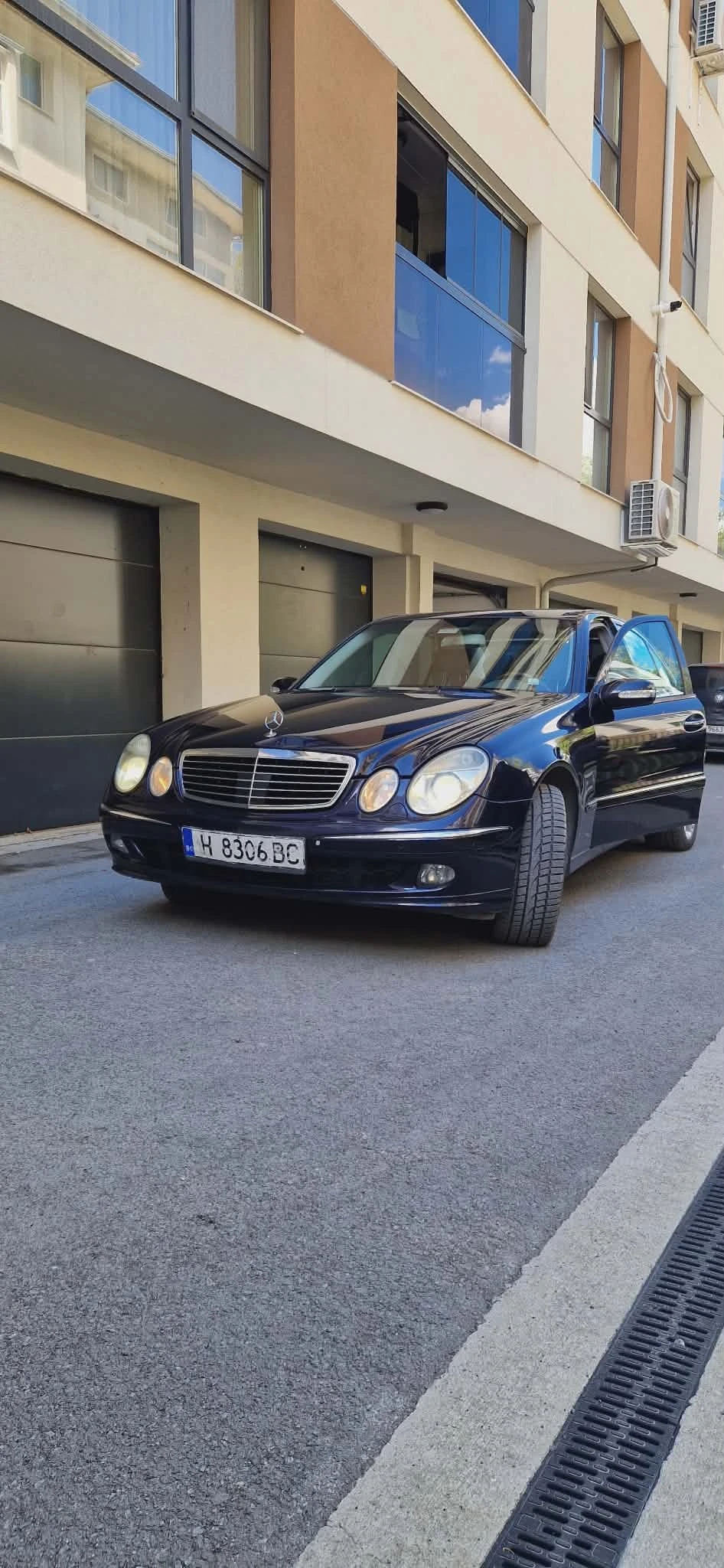 Mercedes-Benz 280, снимка 5 - Автомобили и джипове - 54360499