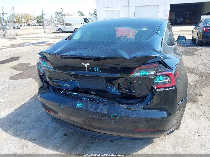 Tesla Model 3 Long Range/Mid Range/Standard Range/Standard Range, снимка 6 - Автомобили и джипове - 54419108