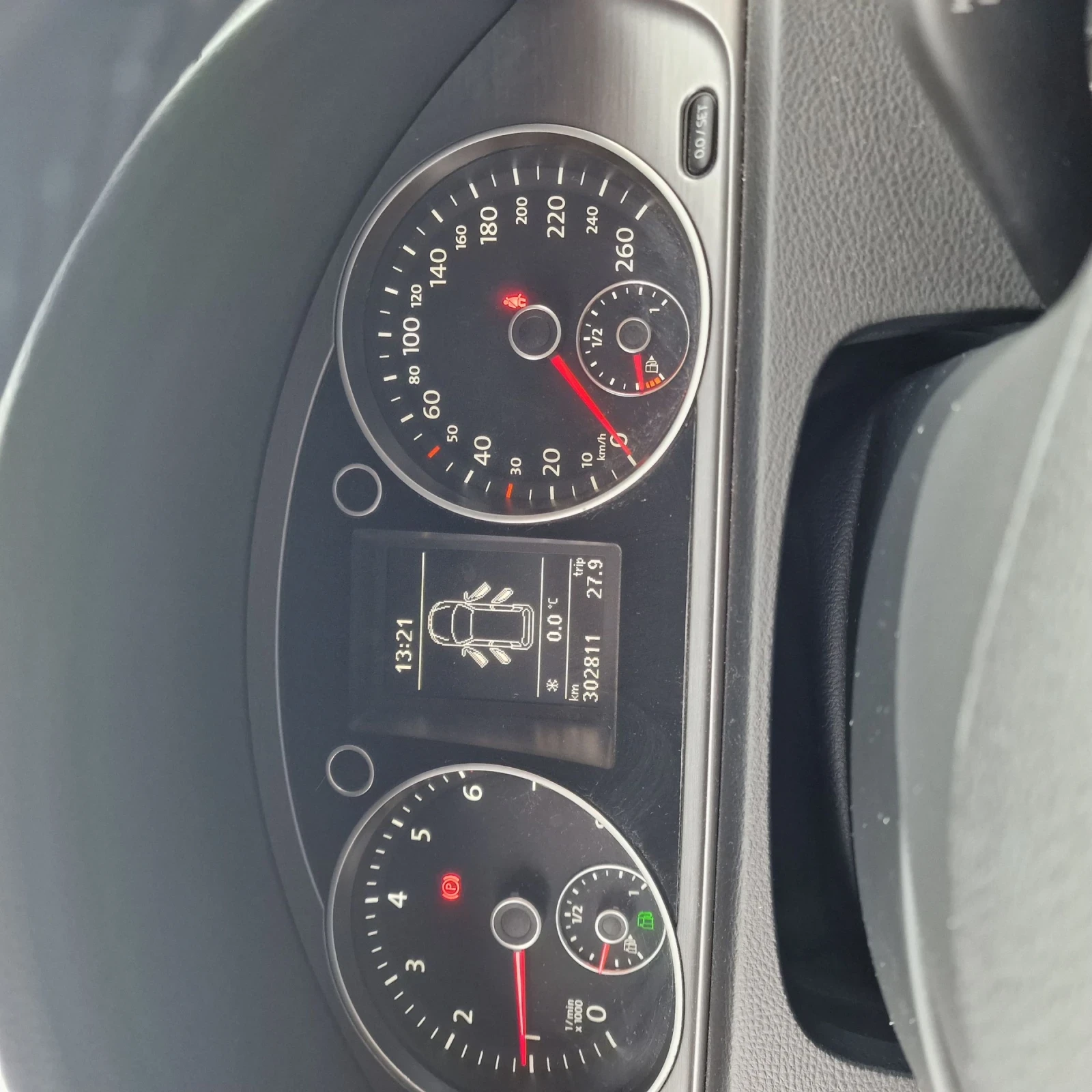 VW Passat Заводски метан, снимка 5 - Автомобили и джипове - 54565382