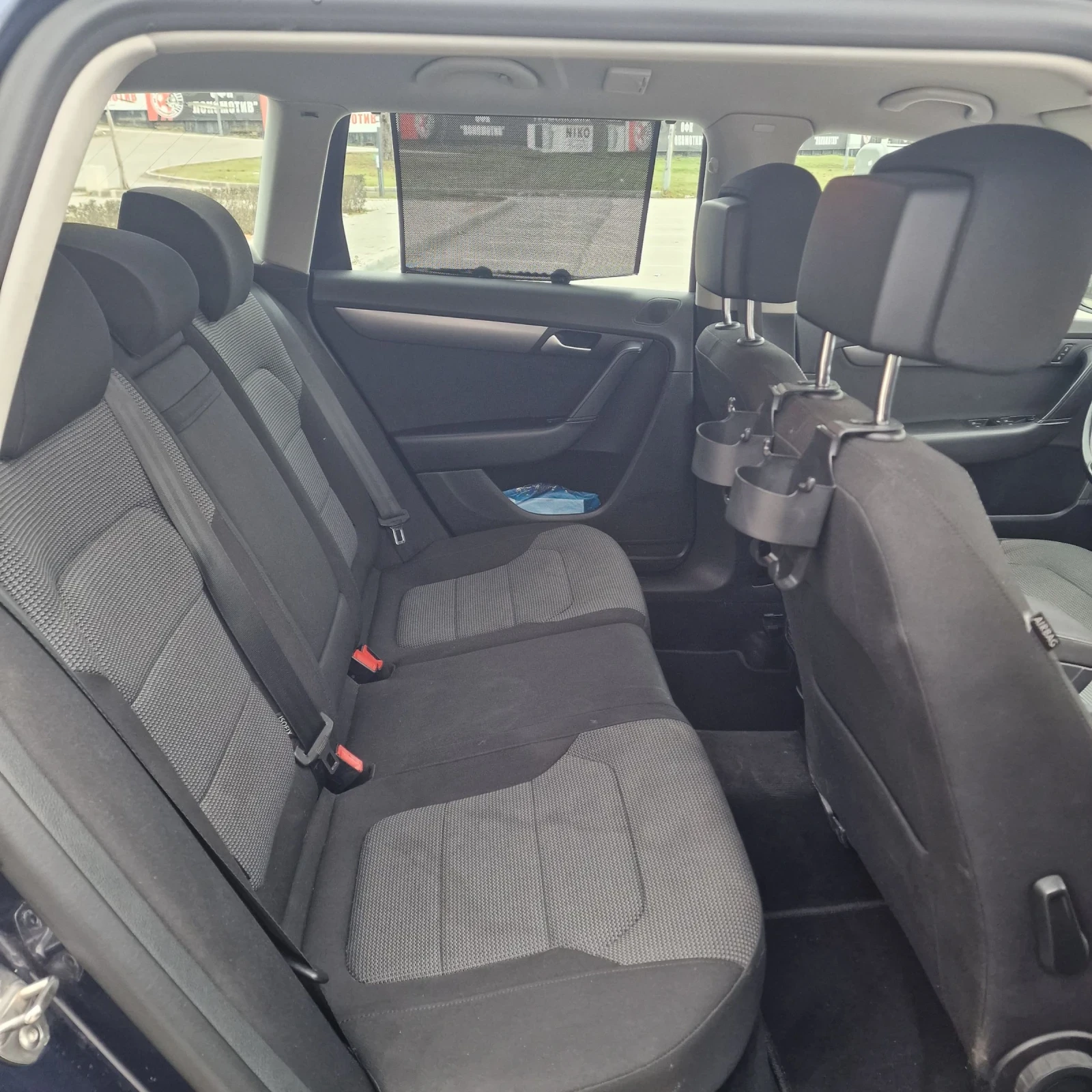 VW Passat Заводски метан, снимка 4 - Автомобили и джипове - 54565382