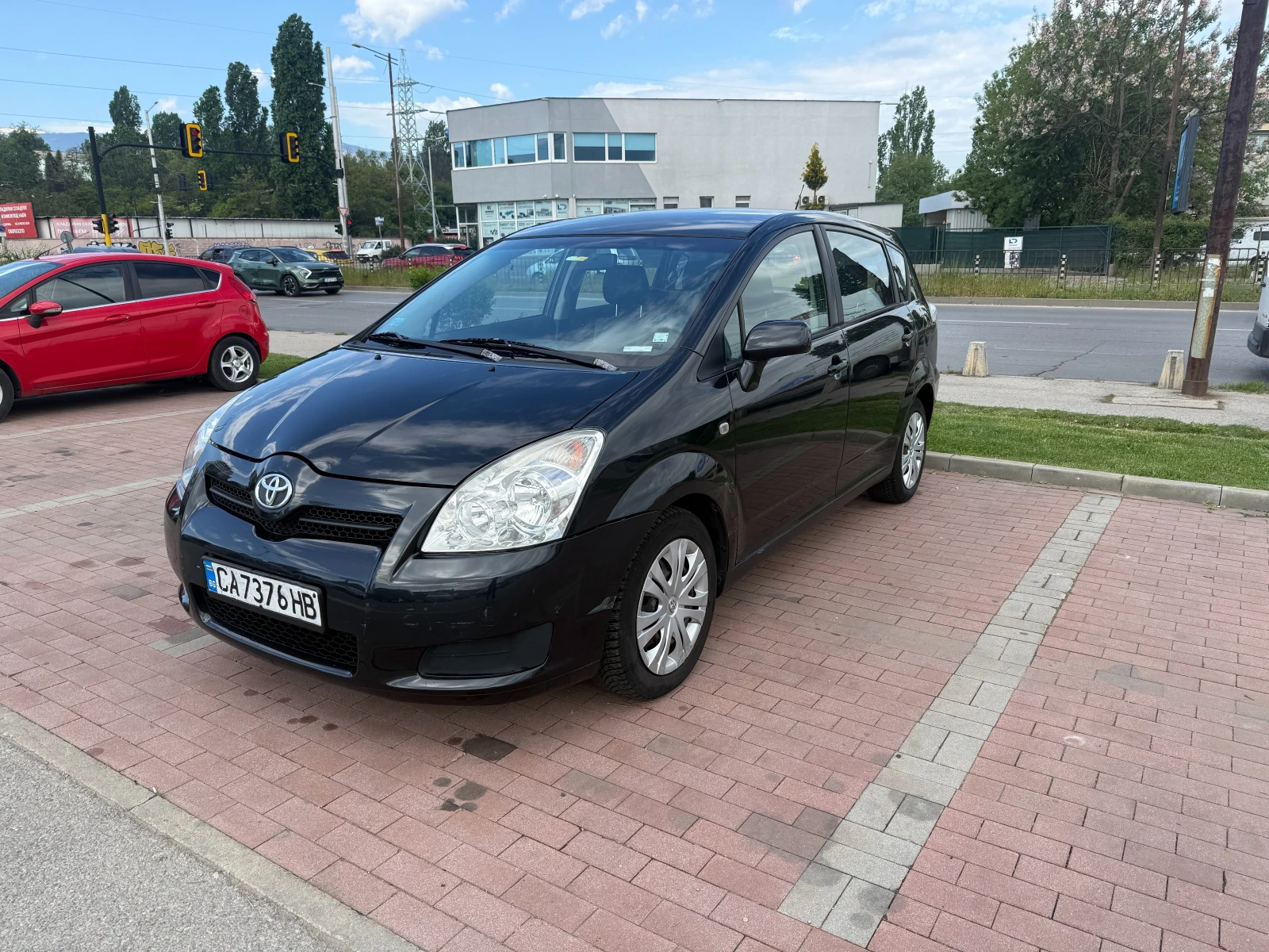 Toyota Corolla verso, снимка 4 - Автомобили и джипове - 54585704