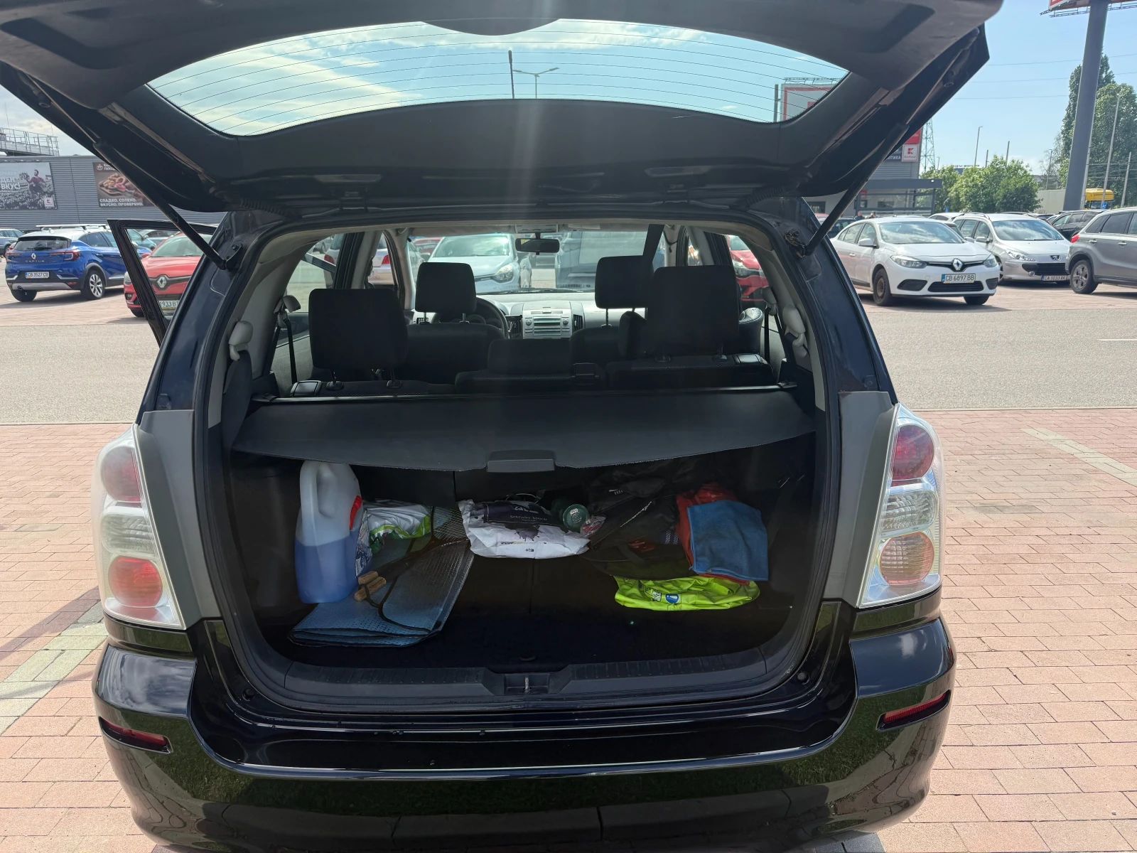 Toyota Corolla verso, снимка 15 - Автомобили и джипове - 54585704