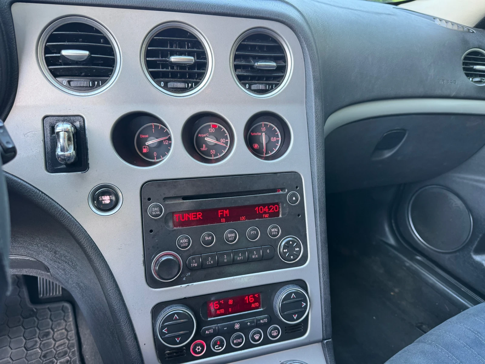 Alfa Romeo 159 sportwagon, снимка 7 - Автомобили и джипове - 54956388