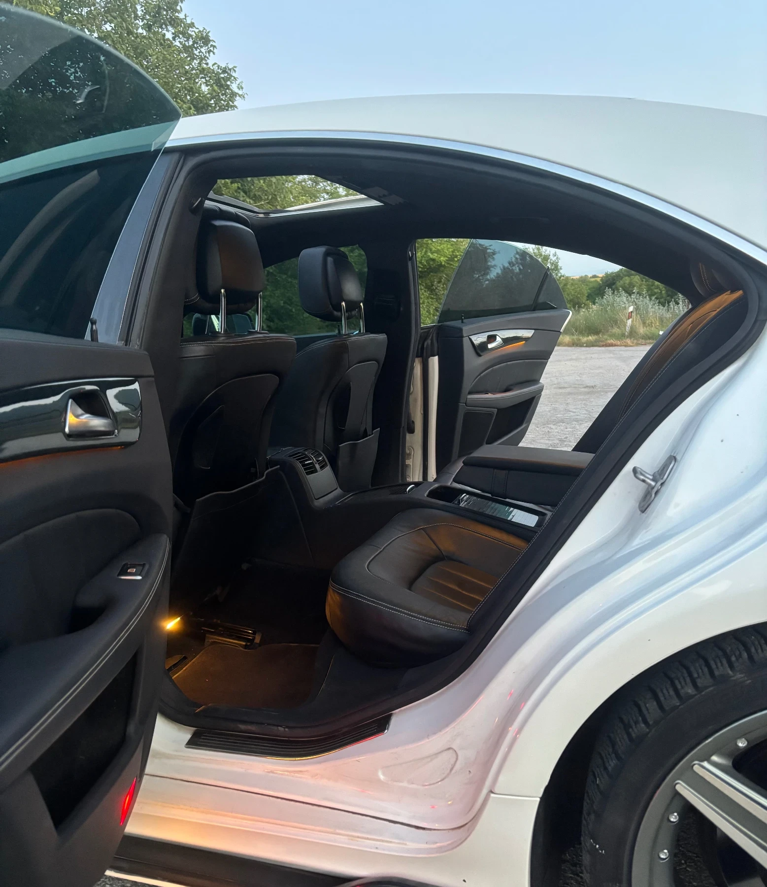 Mercedes-Benz CLS 550 CLS550 AMG LINE, снимка 12 - Автомобили и джипове - 55236731