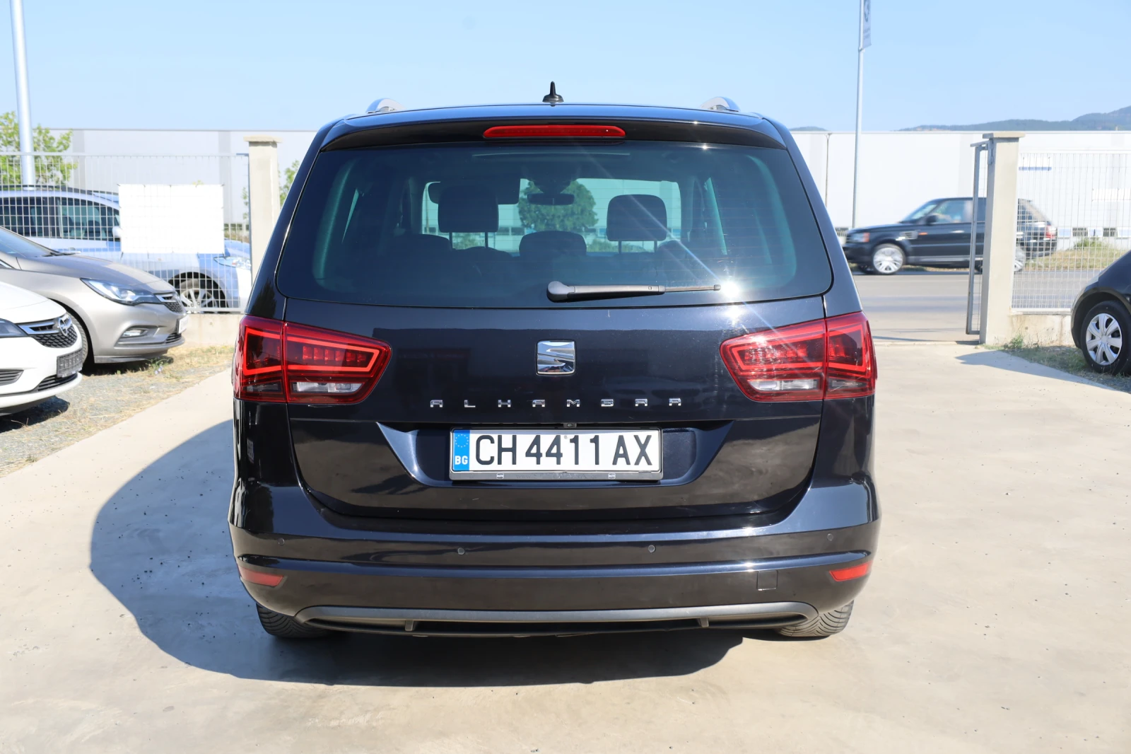 Seat Alhambra, снимка 3 - Автомобили и джипове - 55642205