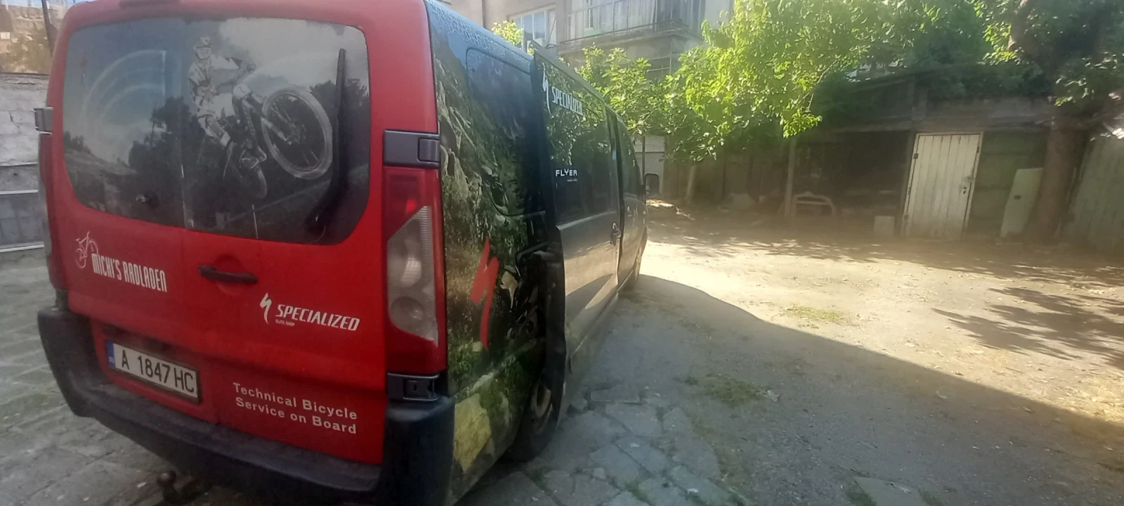 Citroen Jumpy 2.0 Hdi 136 кс 8+ 1, снимка 4 - Автомобили и джипове - 55657643