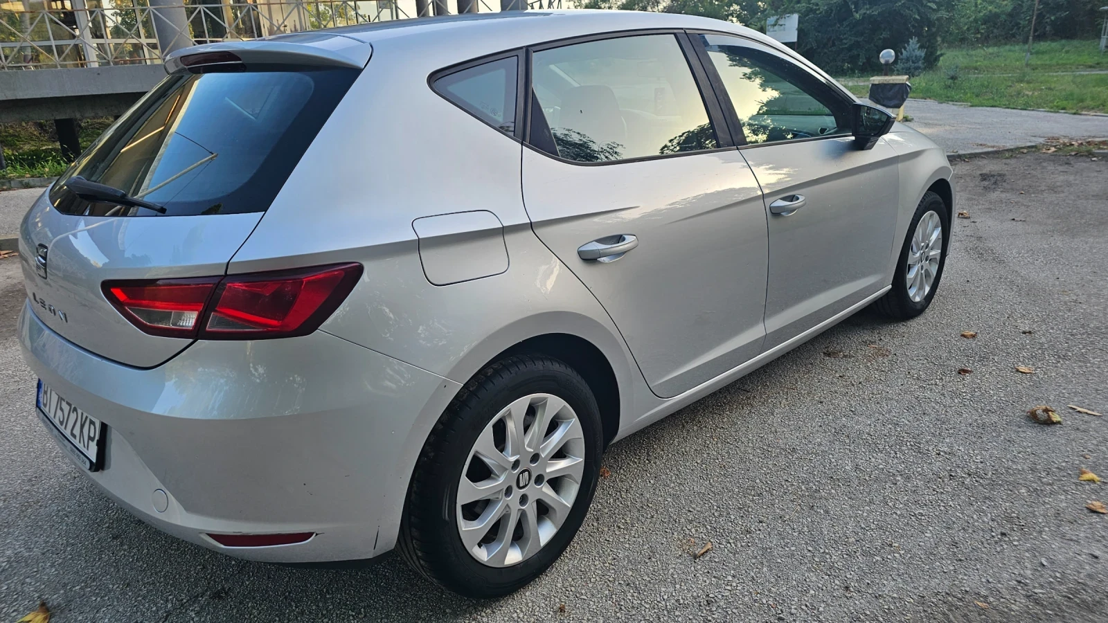 Seat Leon 1.4 ТОП СЪСТОЯНИЕ!!!, снимка 5 - Автомобили и джипове - 55894243