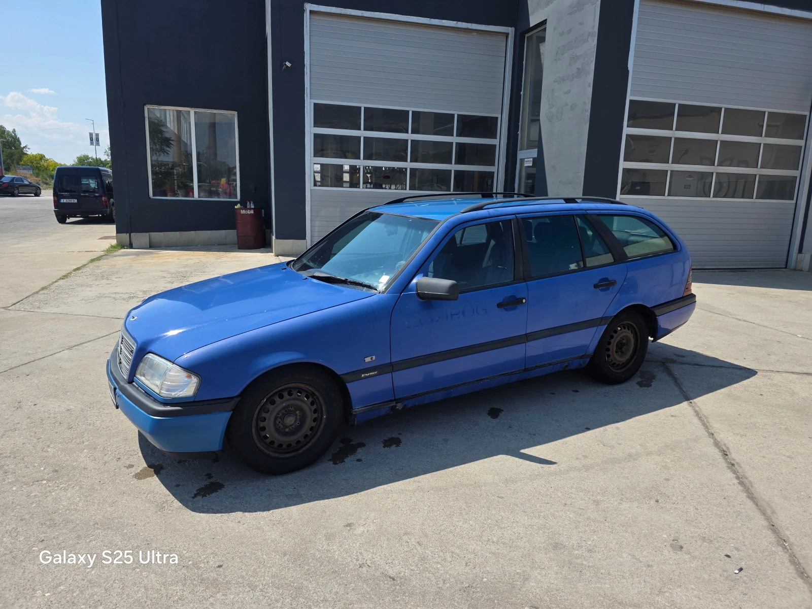 Mercedes-Benz C 180, снимка 2 - Автомобили и джипове - 56325137