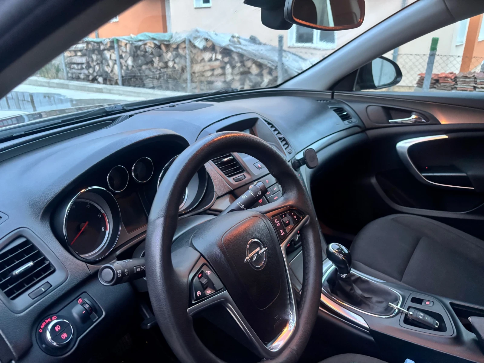 Opel Insignia 2.0, снимка 6 - Автомобили и джипове - 56726199