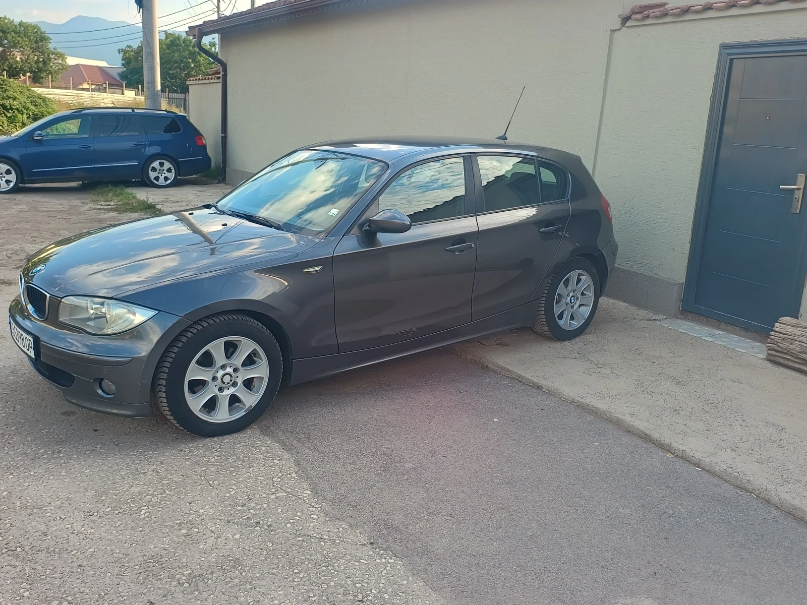 BMW 118 1, 8 бензин, снимка 2 - Автомобили и джипове - 56741641