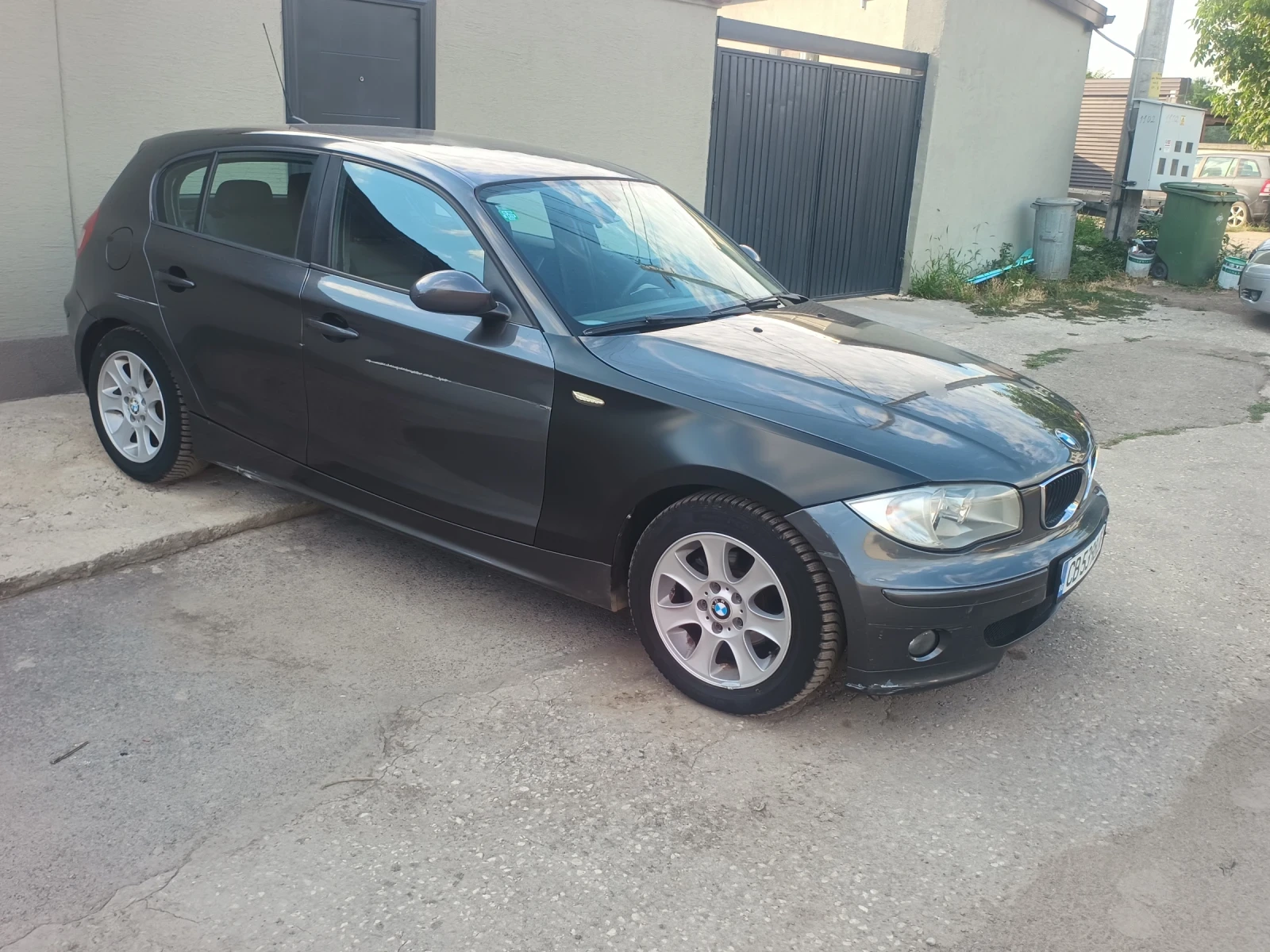 BMW 118 1, 8 бензин, снимка 5 - Автомобили и джипове - 56741641
