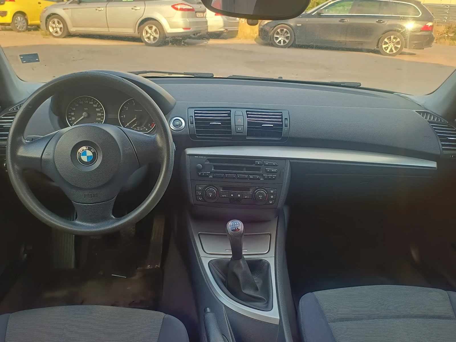 BMW 118 1, 8 бензин, снимка 7 - Автомобили и джипове - 56741641