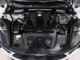 Porsche Macan * S / AWD / Premium Pkg / Bose Sound / Red Int /  - 36890 € / 72150.57 лв. - 28251955 12