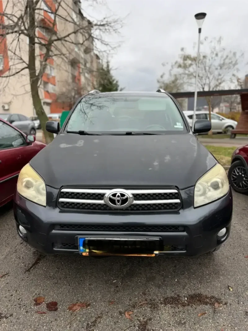 Toyota Rav4, снимка 1 - Автомобили и джипове - 48414424