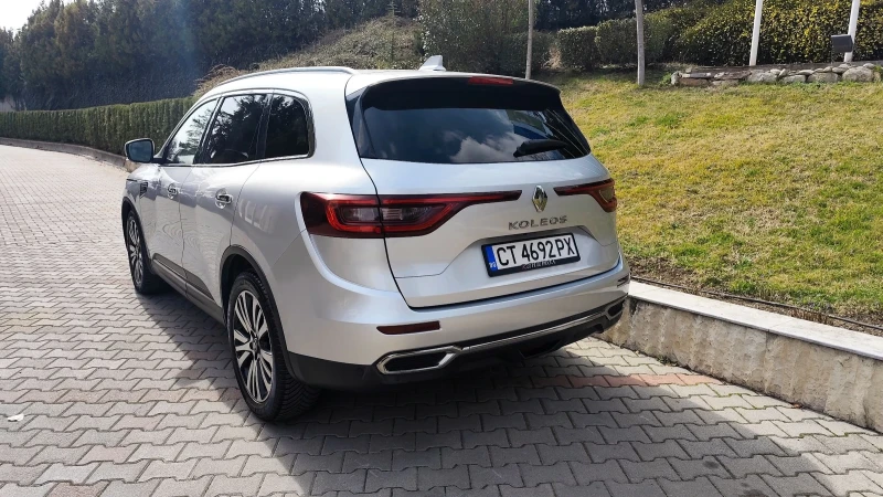 Renault Koleos 2.0DCi Initiale, снимка 16 - Автомобили и джипове - 52517032
