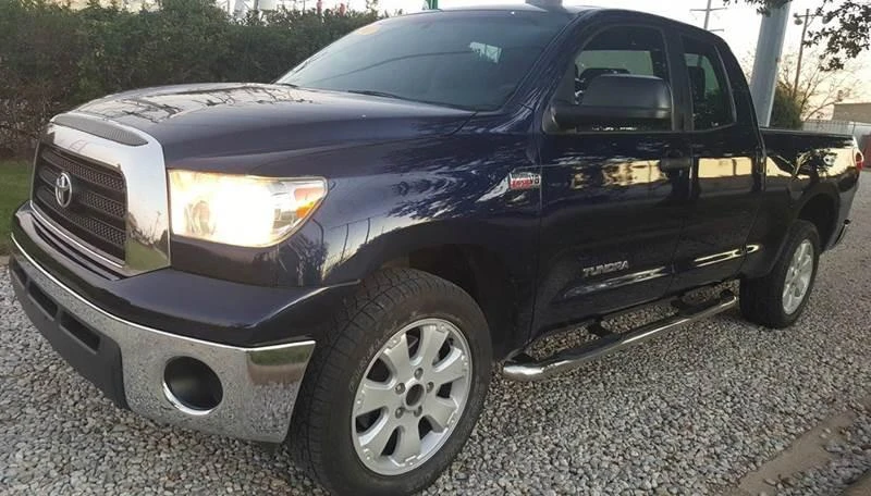 Toyota Tundra 4,7 v8 - [1] 