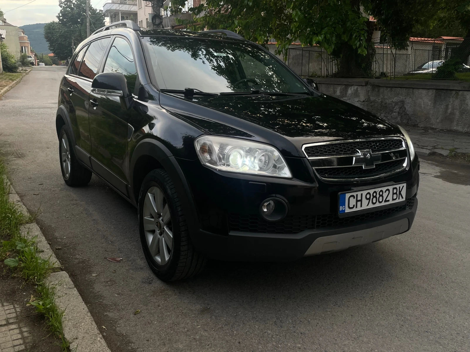 Chevrolet Captiva 3.2 ГАЗ 6+ 1, снимка 1