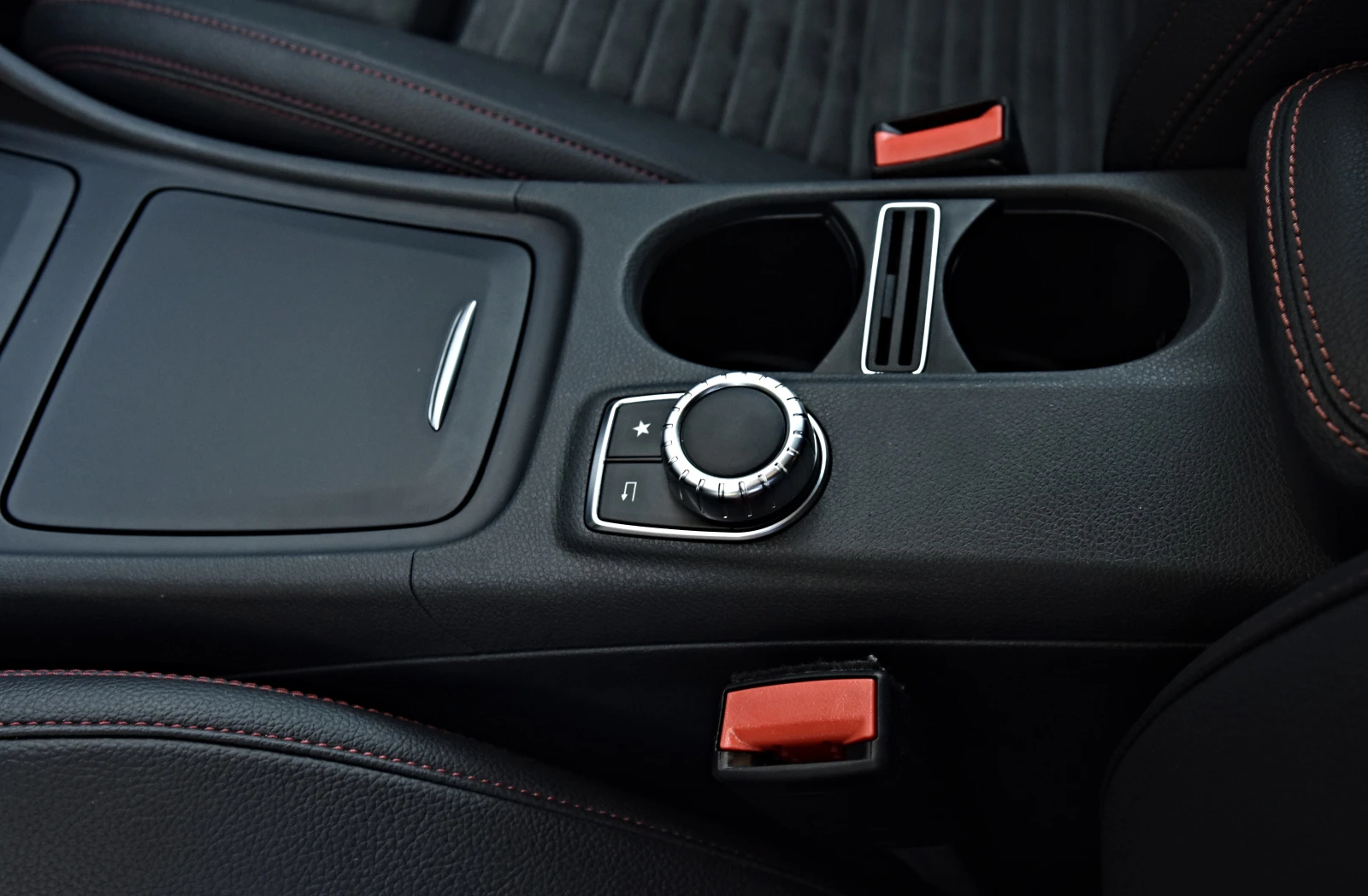 Mercedes-Benz GLA 220 AMG OPTICA/KAMERA 4 / | Mobile.bg   12