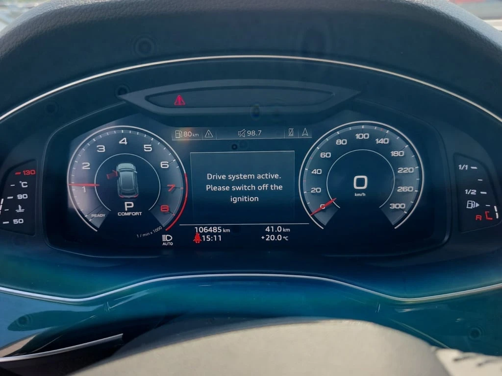 Audi Q8 * PROGRESSIV * CARFAX * БЕЗ ПЪРВОНАЧАЛНА ВНОСКА - изображение 7
