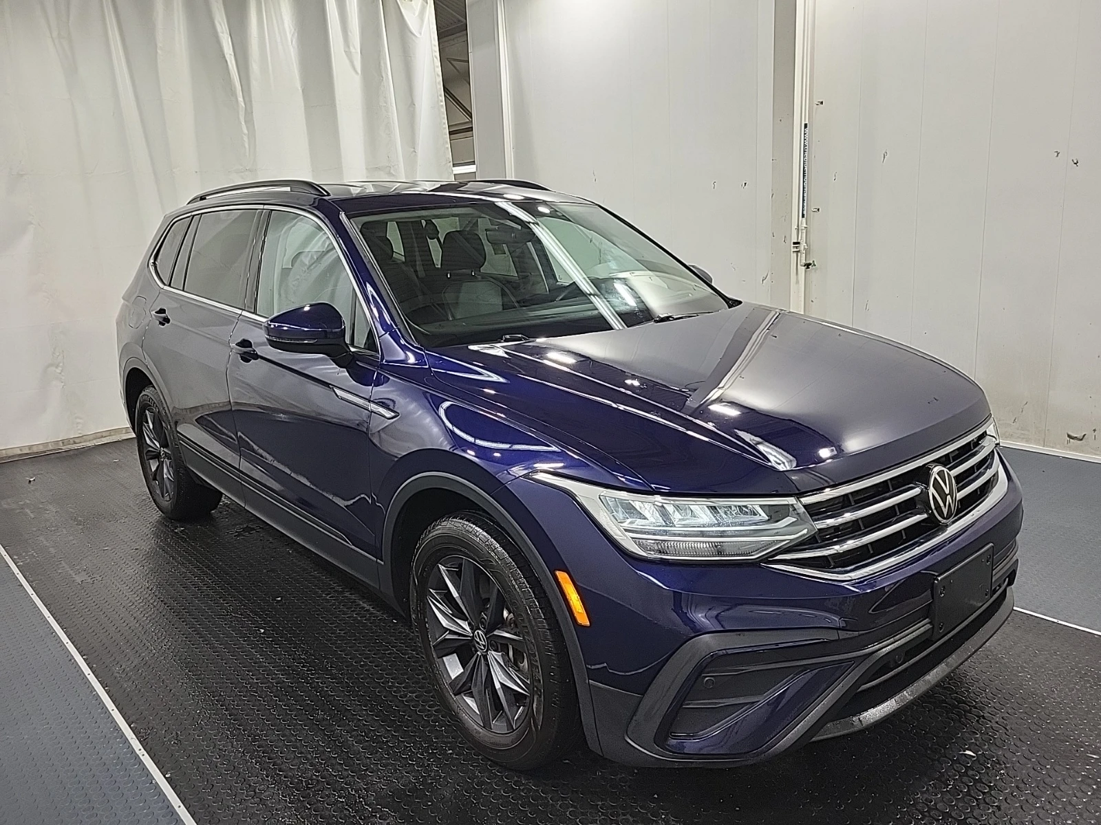 VW Tiguan COMFORTLINE/KEYLESS/KAMEPA/FULL DIGITAL - изображение 2