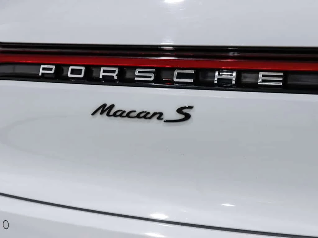 Porsche Macan * S / AWD / Premium Pkg / Bose Sound / Red Int /  - изображение 9